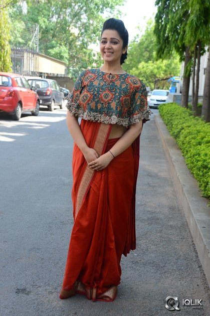 Charmme-Kaur-at-Jyothi-Lakshmi-Book-Launch